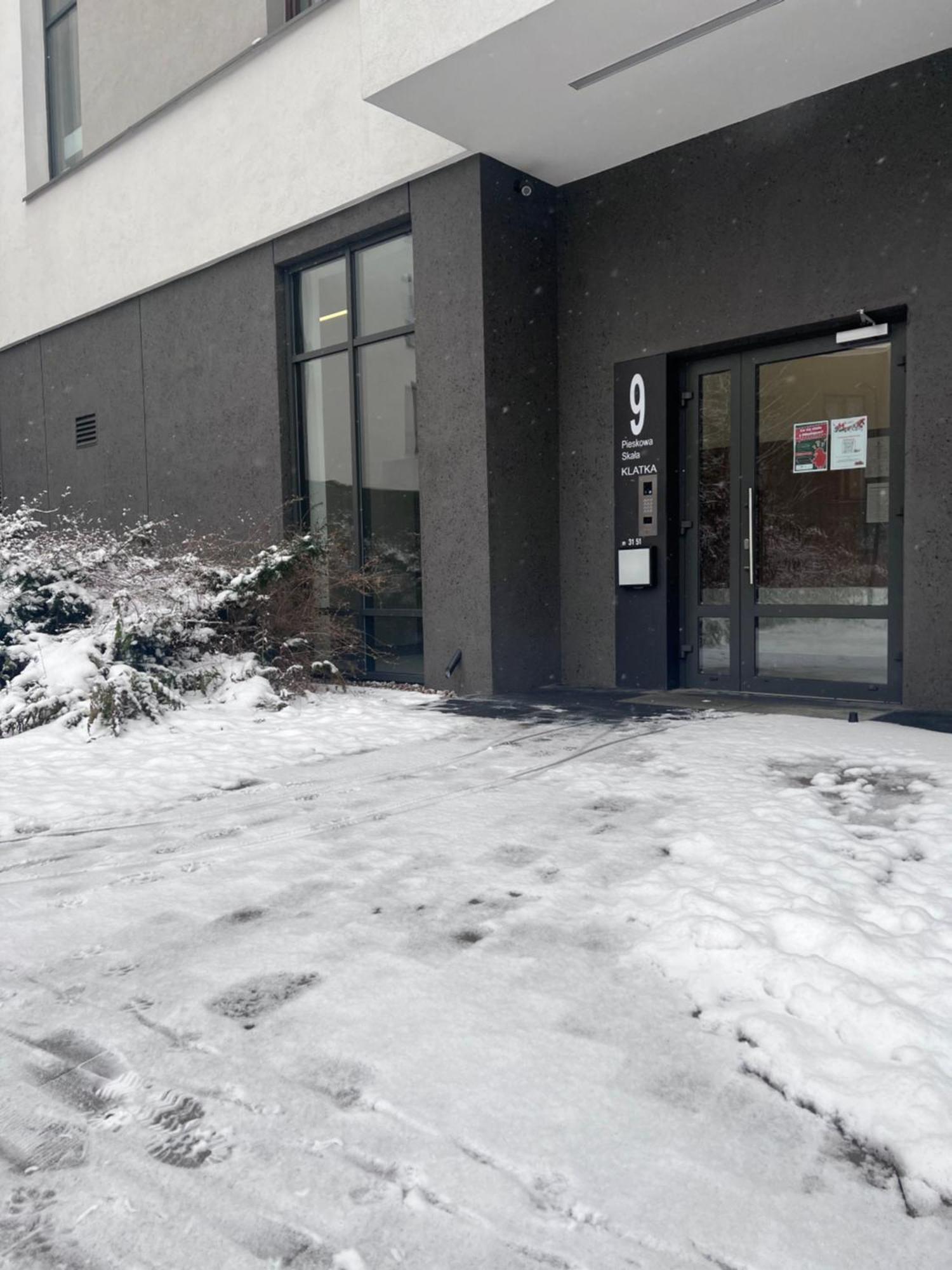 Lake Park Apartament With Free Parking Airport Netflix Daire Varşova Dış mekan fotoğraf