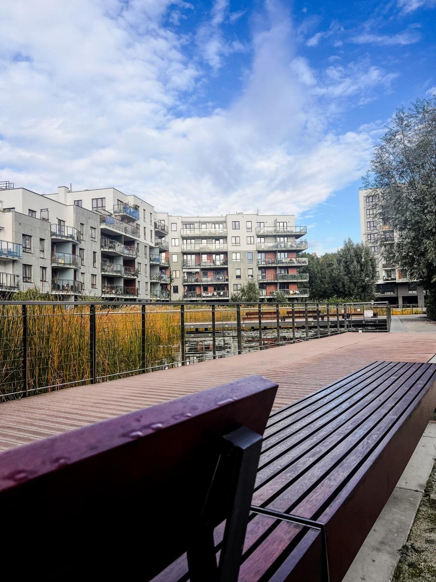 Lake Park Apartament With Free Parking Airport Netflix Daire Varşova Dış mekan fotoğraf